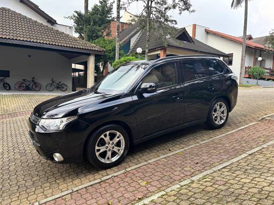 MITSUBISHI OUTLANDER 2.0 16V GASOLINA 4P AUTOMÁTICO